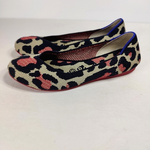 ROTHY'S The Flat Red Cat Animal Print Round Toe Ballet Flats Womens Size 5 - Picture 1 of 9